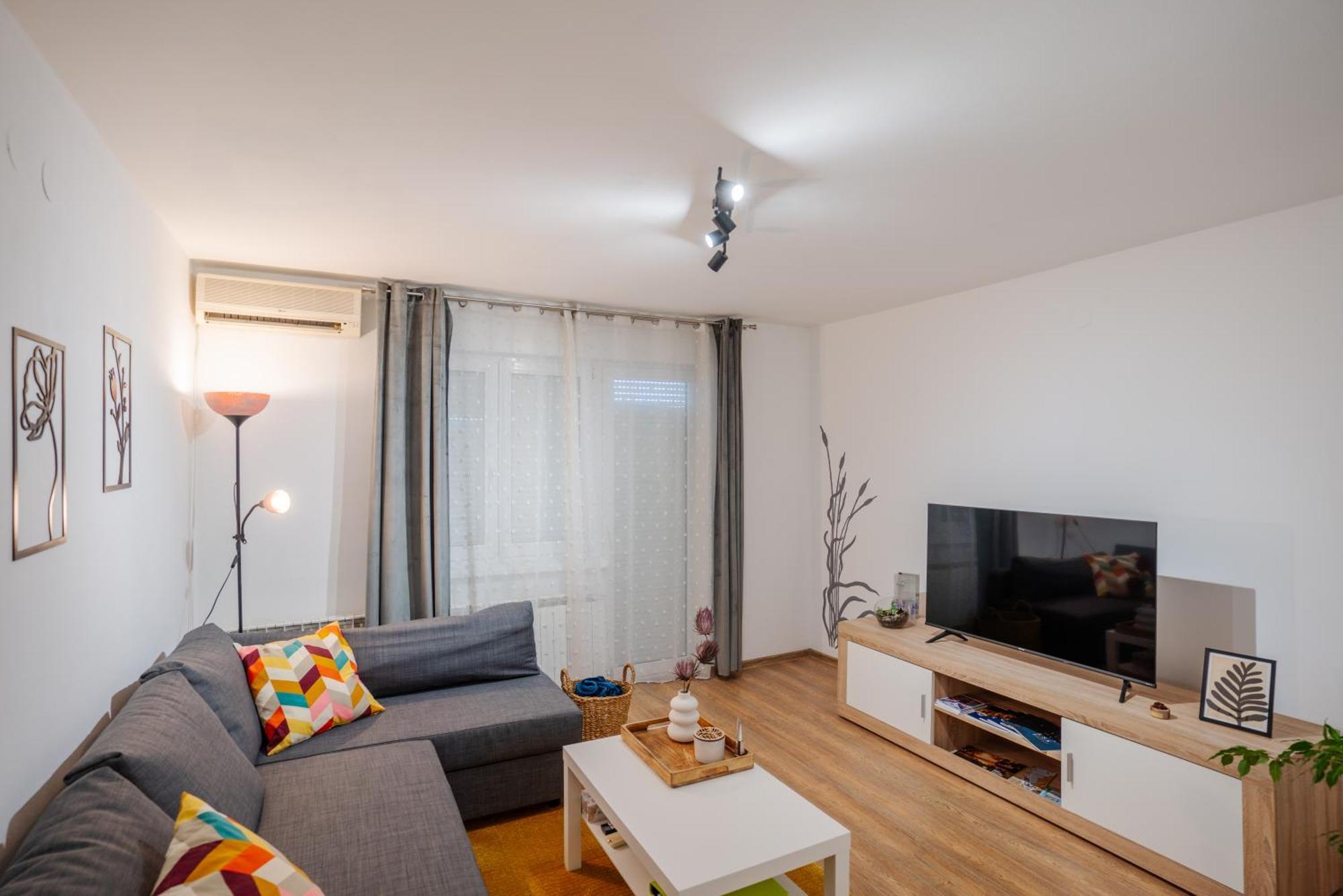 Apartman Sanda Vukovar Buitenkant foto